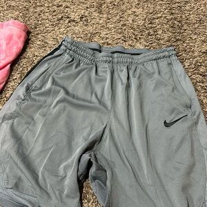 Large nike elite shorts